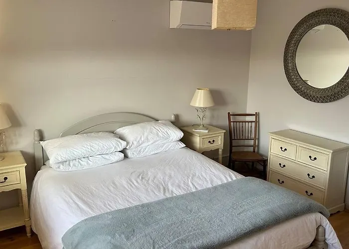 Cosy 2 Bed, Home From Home